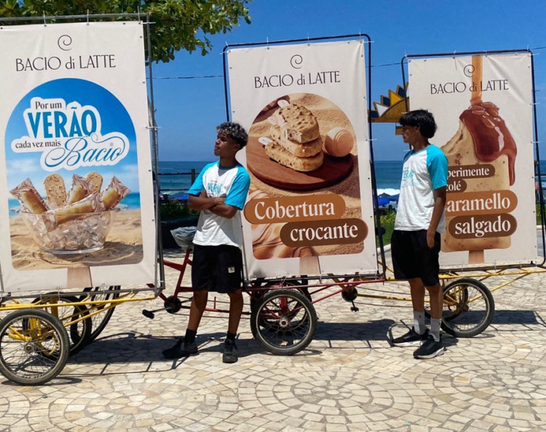 baccio di late sama comunicacao bikedoor ooh